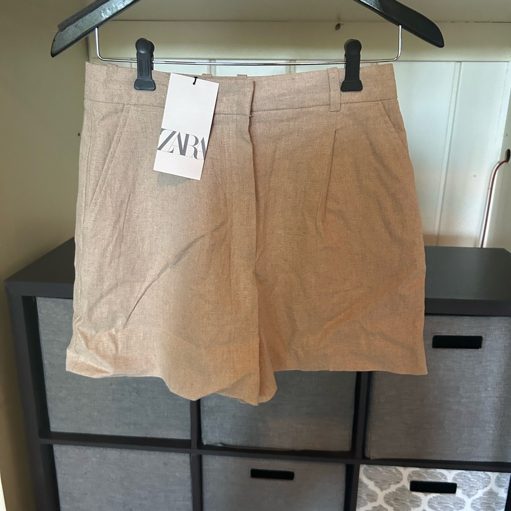 Brand new Zara women’s shorts